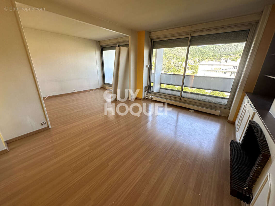Appartement à CHAMALIERES