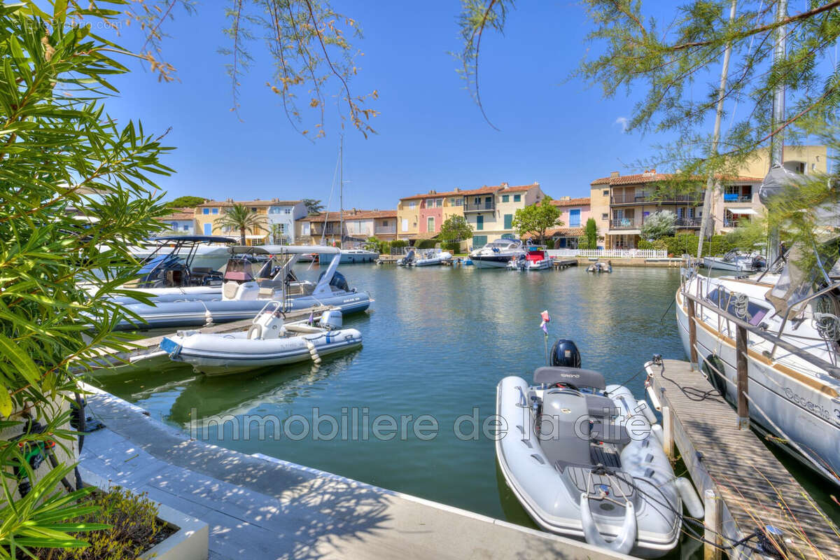 Maison 136 m² à Grimaud  - photo 2