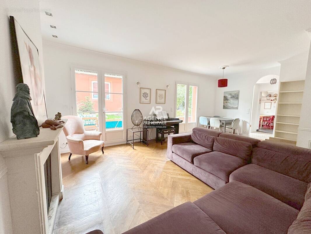 Maison à CHAVILLE