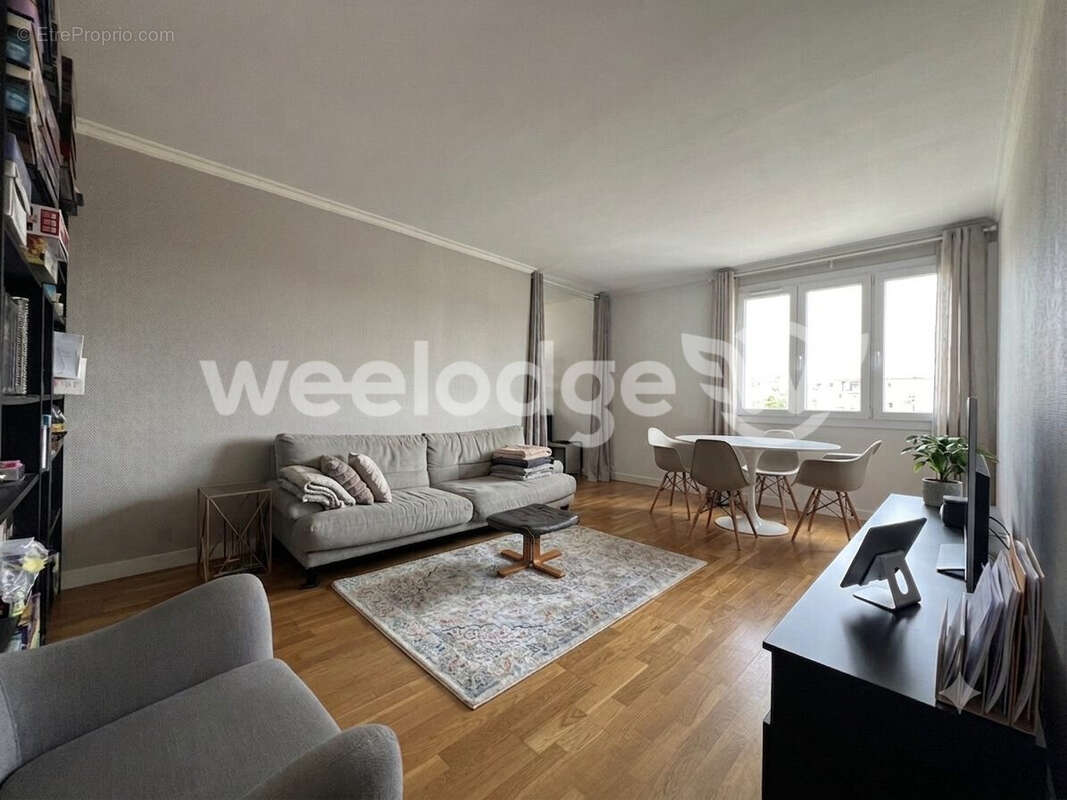 Appartement 72 m² à Mantes-La-Ville  - photo 2