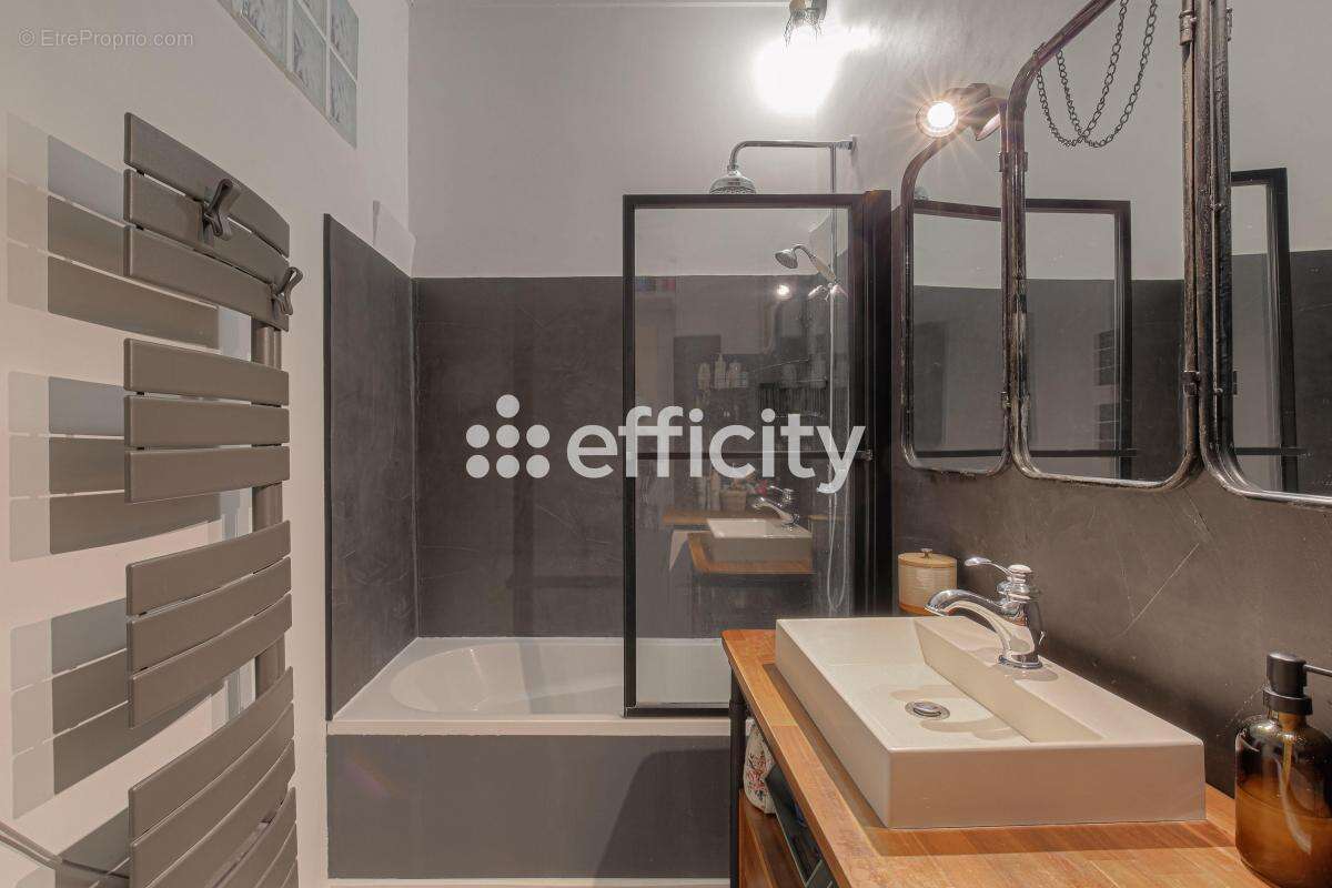 Appartement à LYON-4E