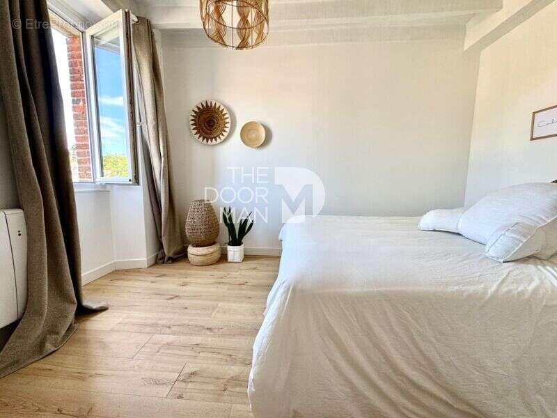 Maison 53000 - photo 9