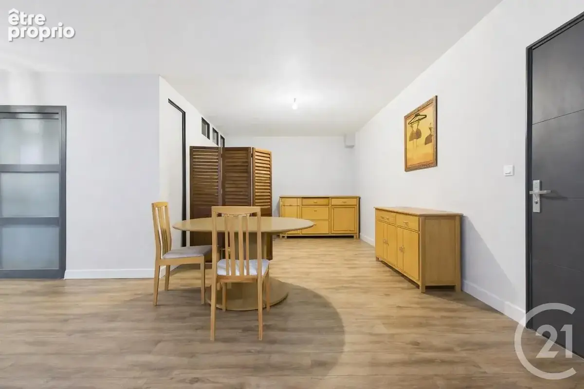 Appartement 4 pièces 150 m² à vendre à Chartres (28000) - photo 4