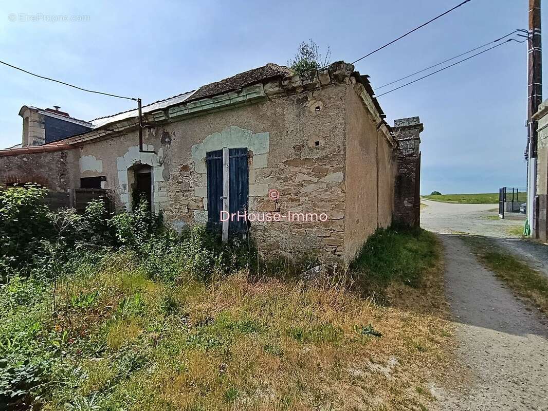 95 m² à Vallet  - photo 2