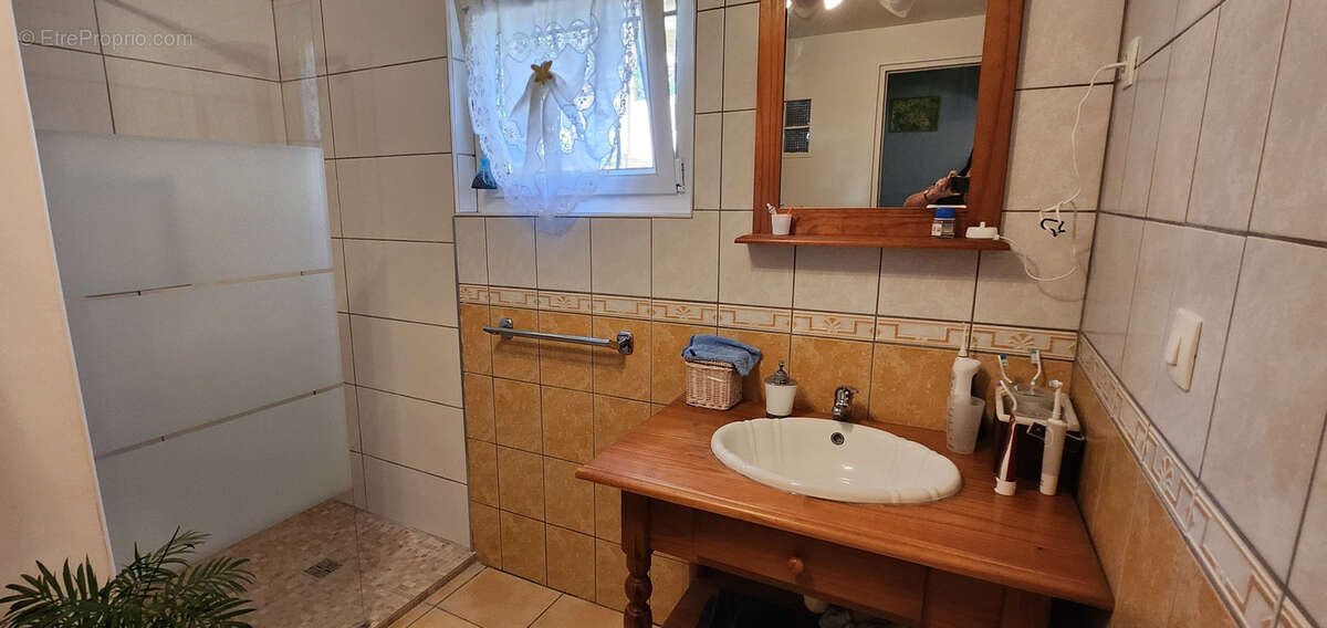 Maison à MALIJAI