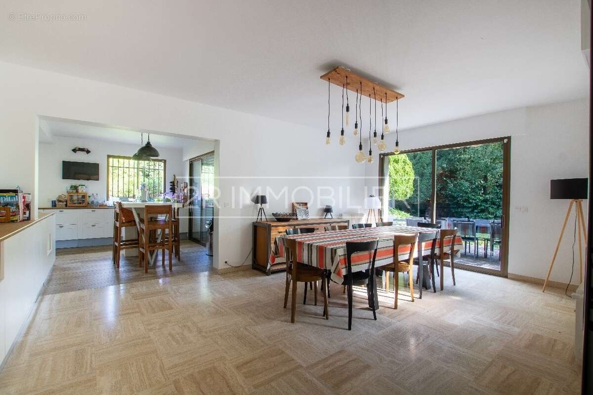 Maison à LAGNY-SUR-MARNE