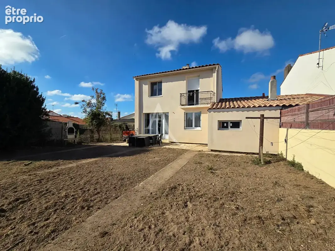Maison à AIZENAY