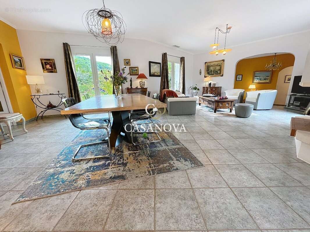 Maison à CLERMONT-L&#039;HERAULT