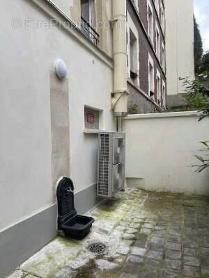 Commerce à PARIS-15E