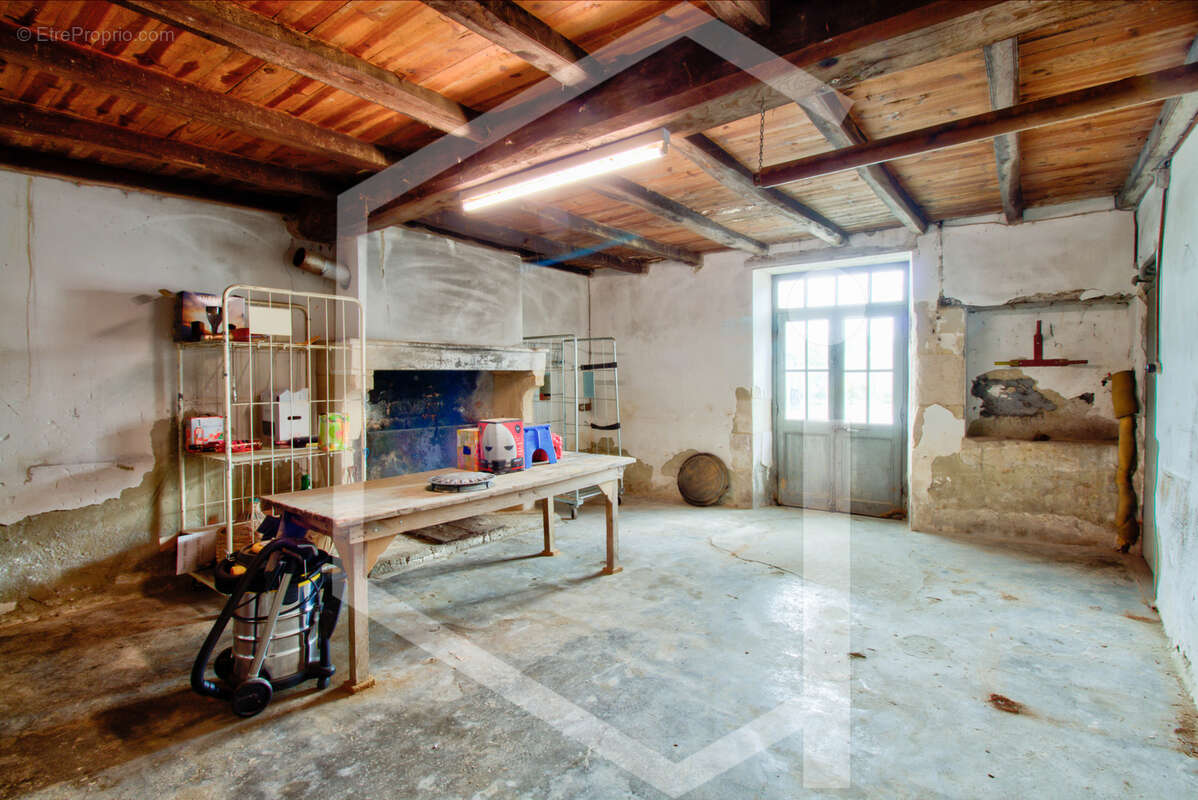 Maison à VERGNE