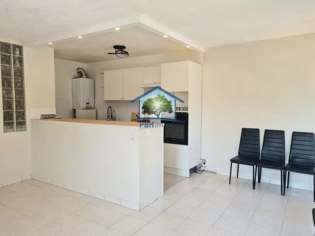 A Vendre appartement 3 pièces la Pounche - photo 5