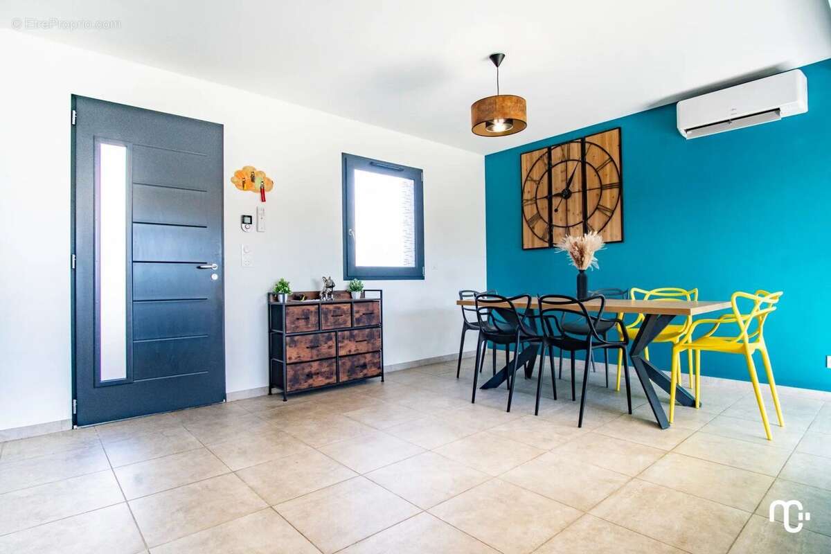 Maison à POURRIERES