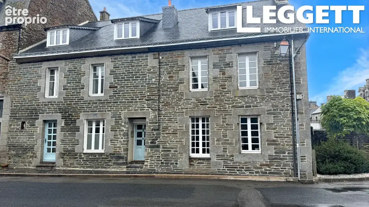 Maison à GOUAREC