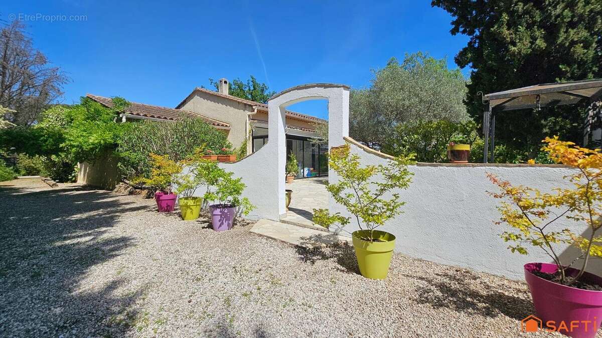 Photo 7 - Maison à SALERNES
