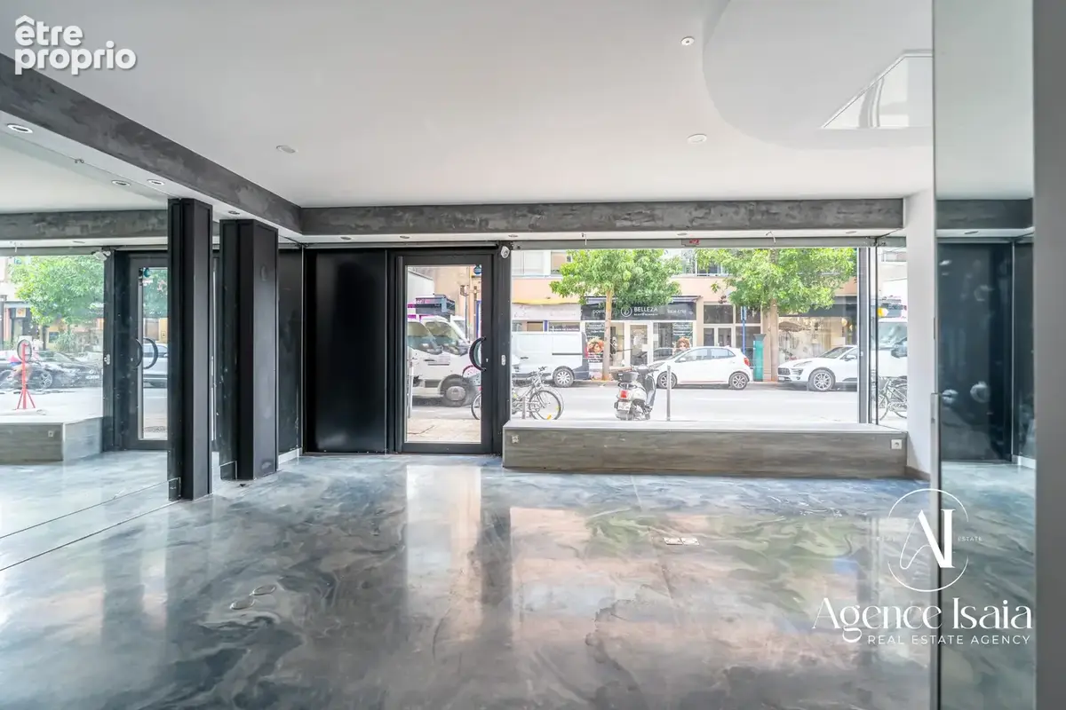 Commerce 80 m² à vendre à Le Lavandou (83980) - photo 5