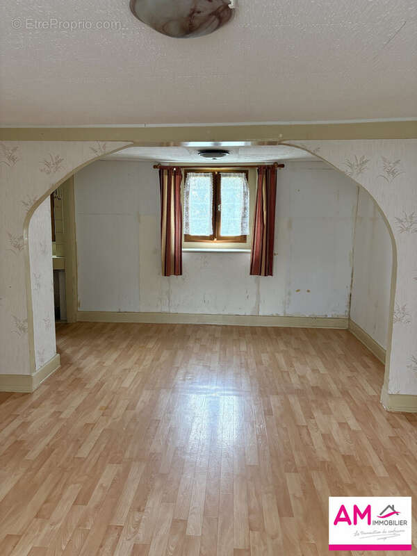 Maison à SOULTZ-HAUT-RHIN