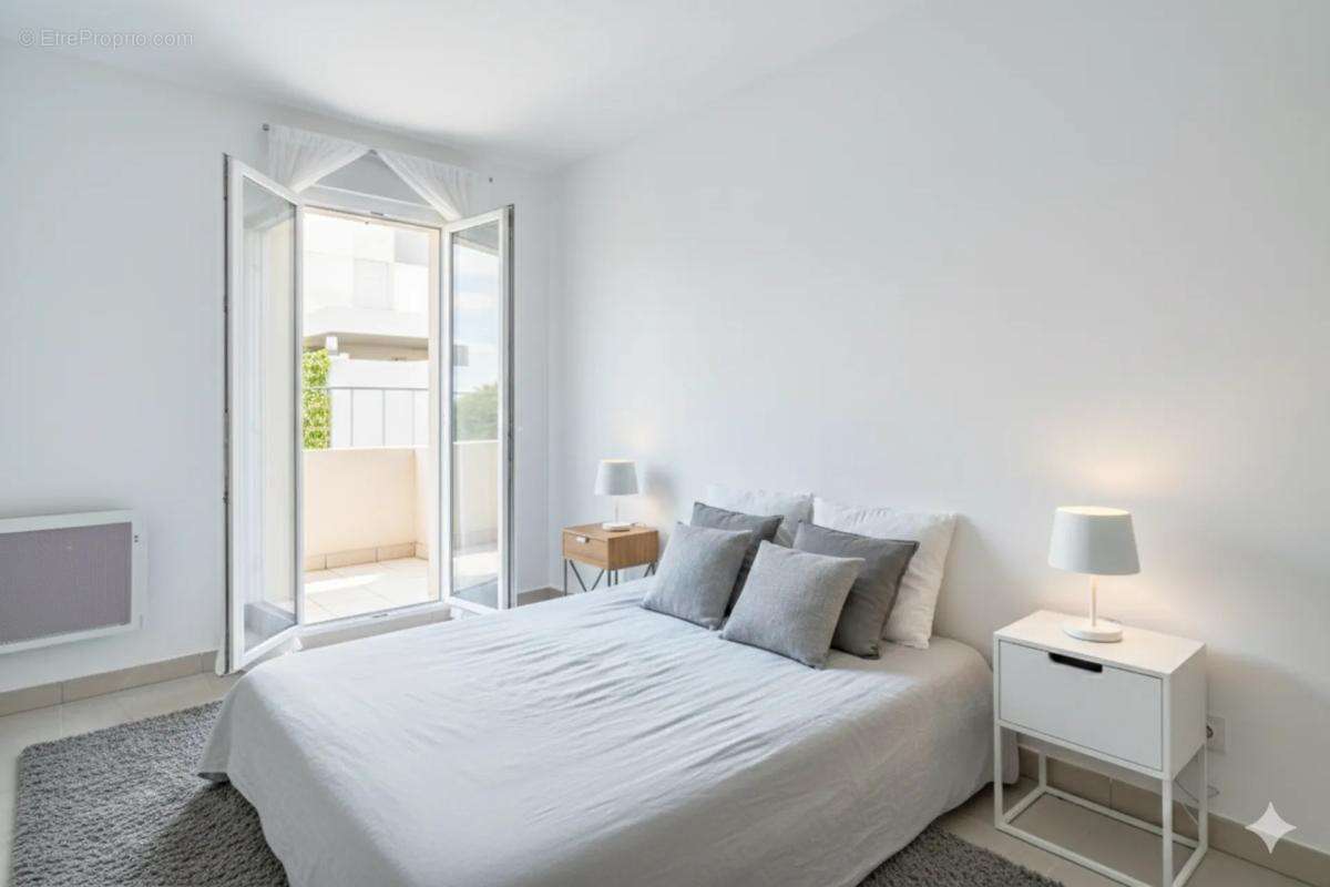 Appartement à MARSEILLE-9E