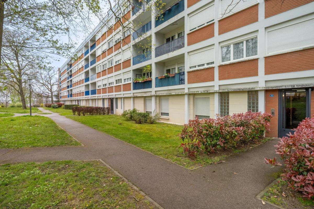 Appartement à AUBERGENVILLE