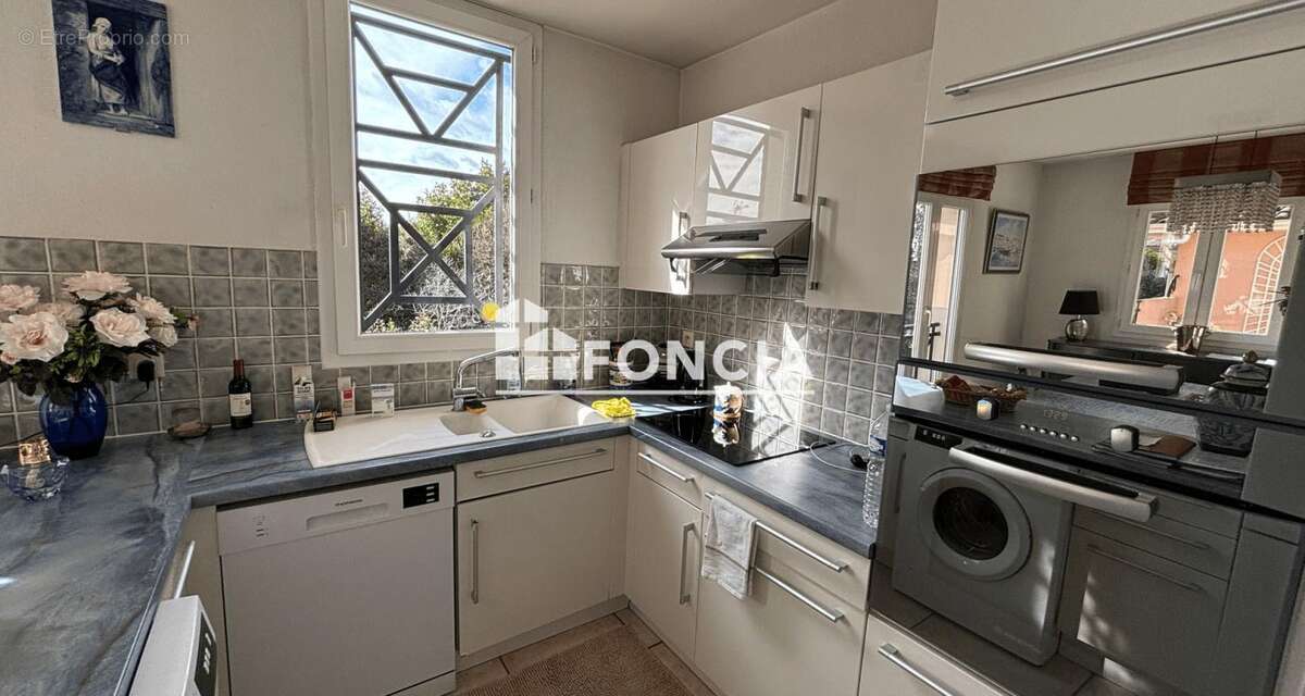 Appartement à FREJUS