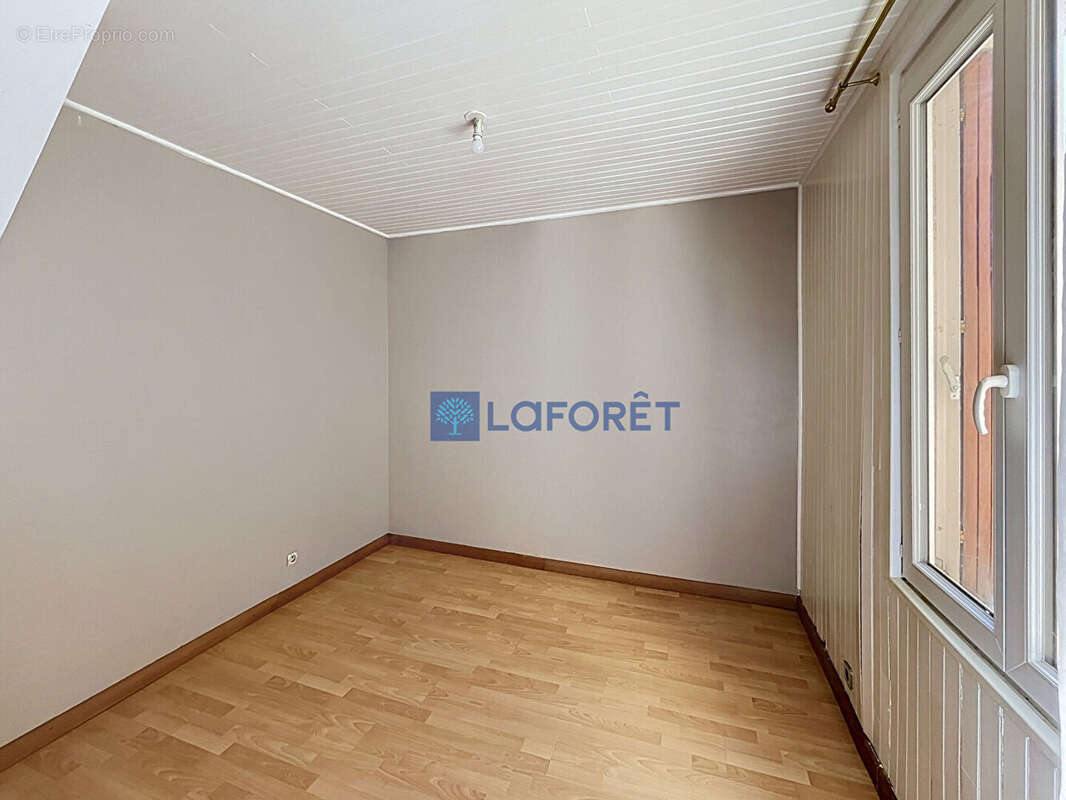 Appartement Saintry Sur Seine 4/5 pièces 78 m2 - photo 7