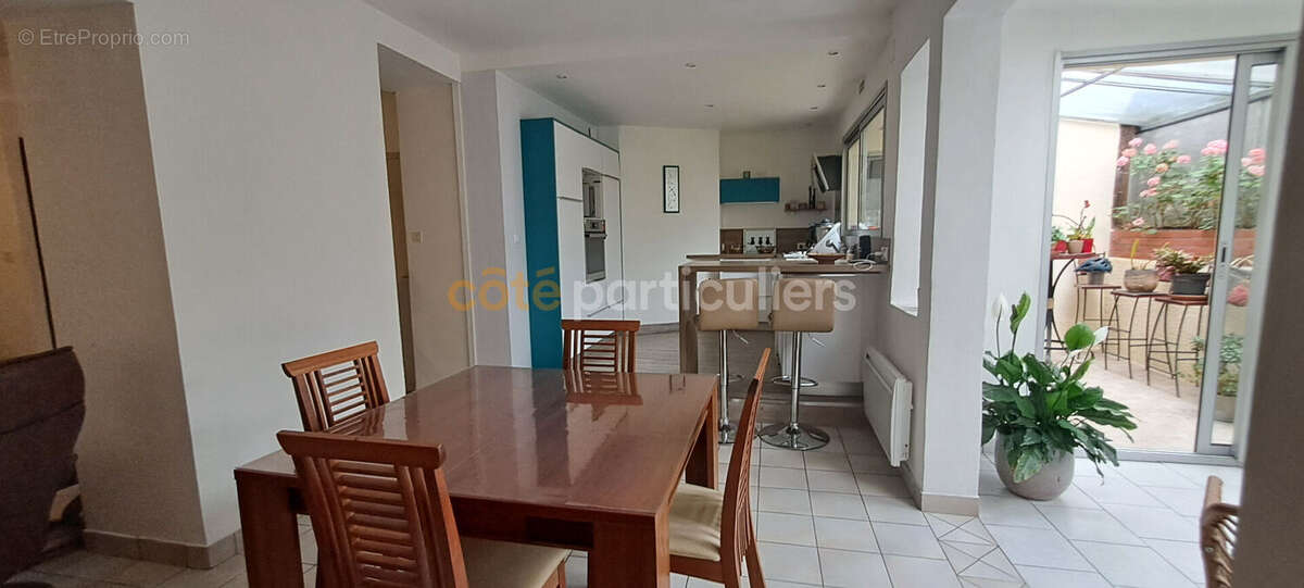 Maison de 90 m² au plein coeur de Mortagne-sur-Sèvre avec jardin et garage - photo 2