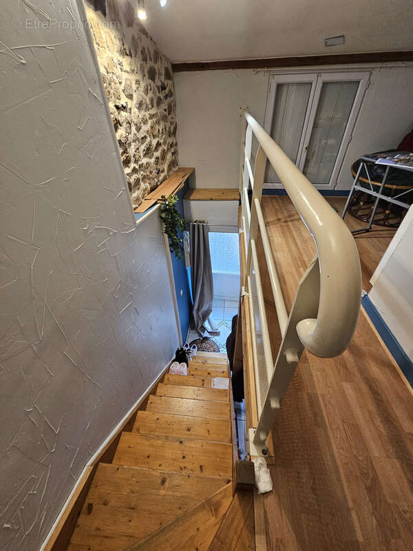 Appartement à CEYRAT