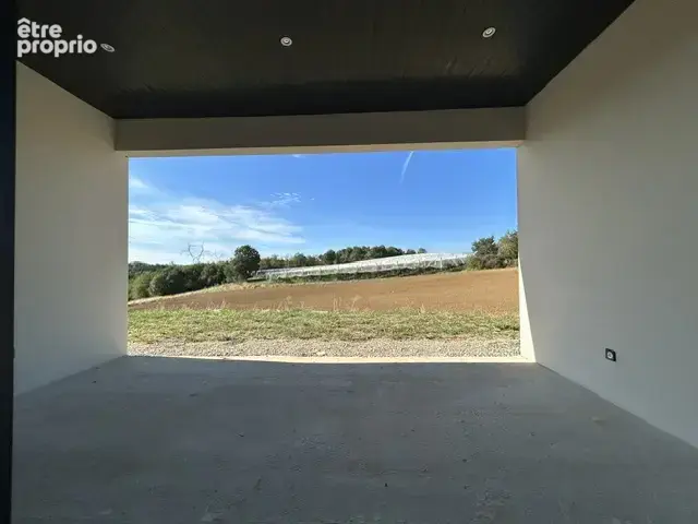 Maison neuve de plain à vendre avec garage et terrain attenant - photo 5