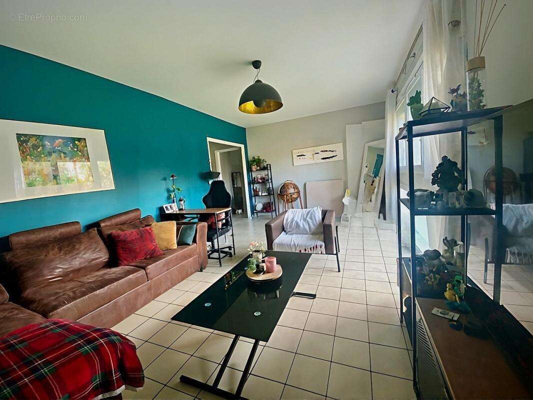 Appartement à DEVILLE-LES-ROUEN