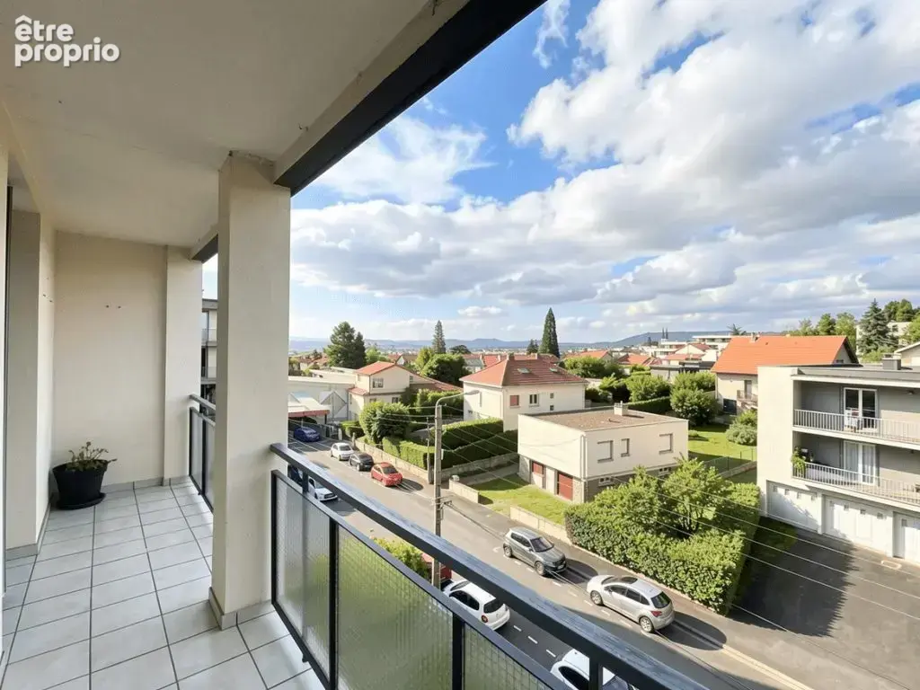 Appartement 5 pièces 85 m² à vendre à Clermont-Ferrand (63100) - photo 3