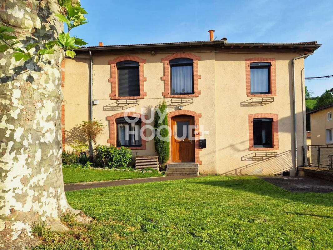 Maison à SAINT-GENIS-L'ARGENTIERE