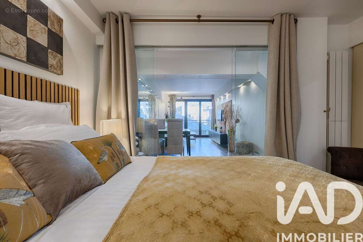 Photo 9 - Appartement à PARIS-16E