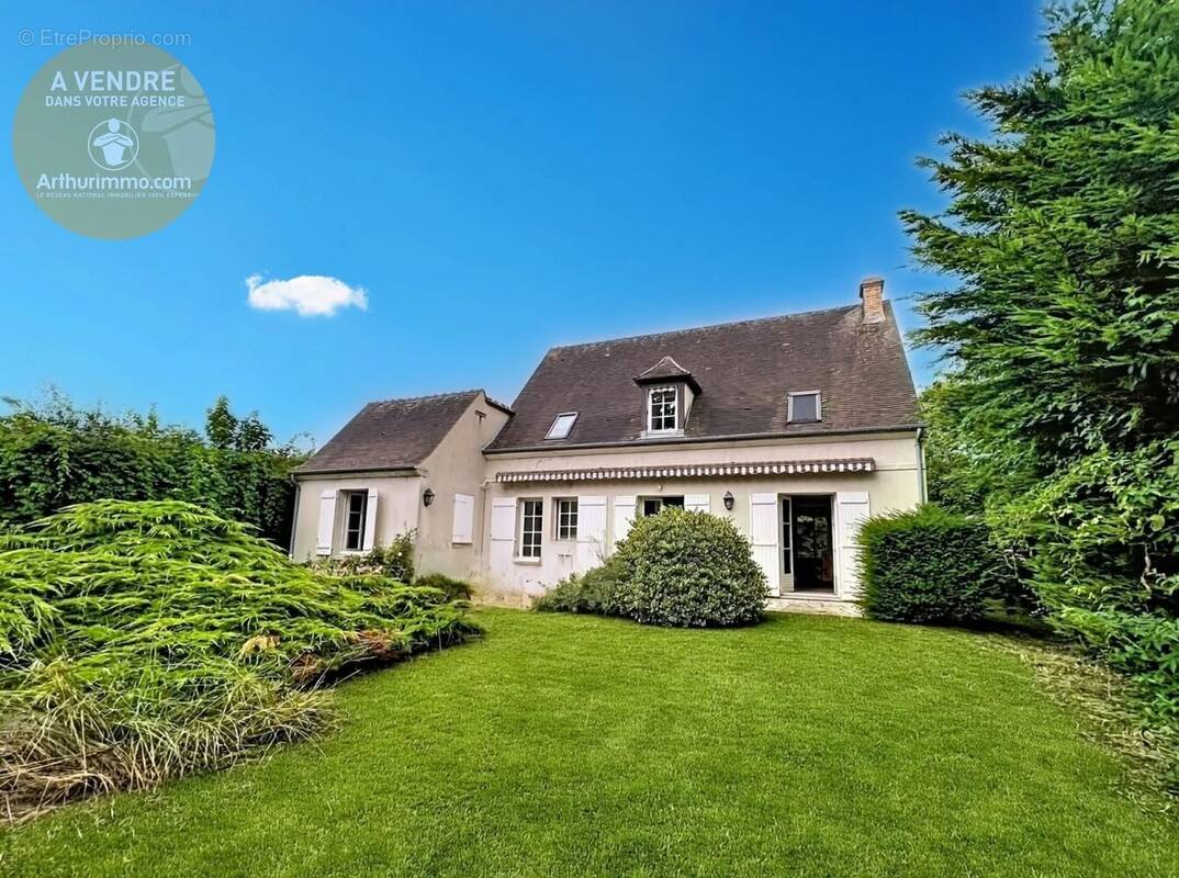 Maison à SAINT-WITZ