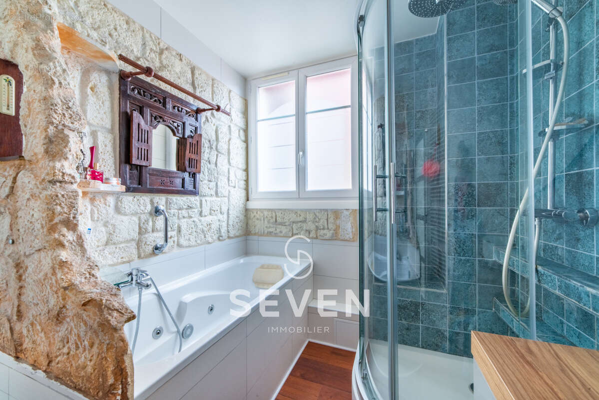 Appartement à CLICHY