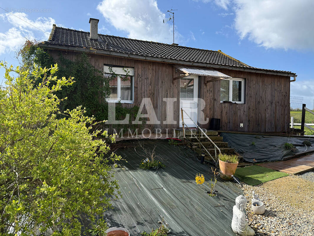 Maison à FRESNAY-SUR-SARTHE