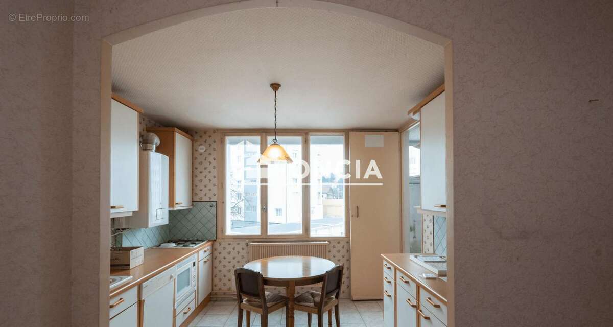 Appartement à BOURG-LES-VALENCE