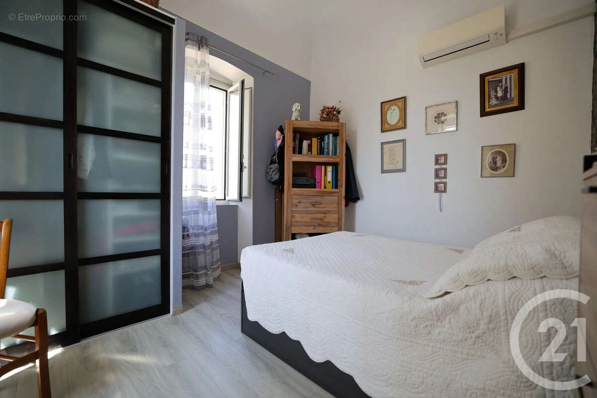 Appartement à LURI