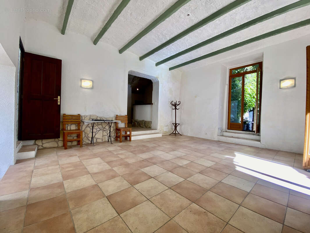 Appartement à ROQUEBRUNE-CAP-MARTIN