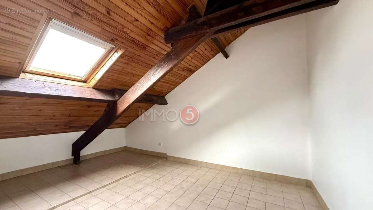 Appartement à LE RAINCY