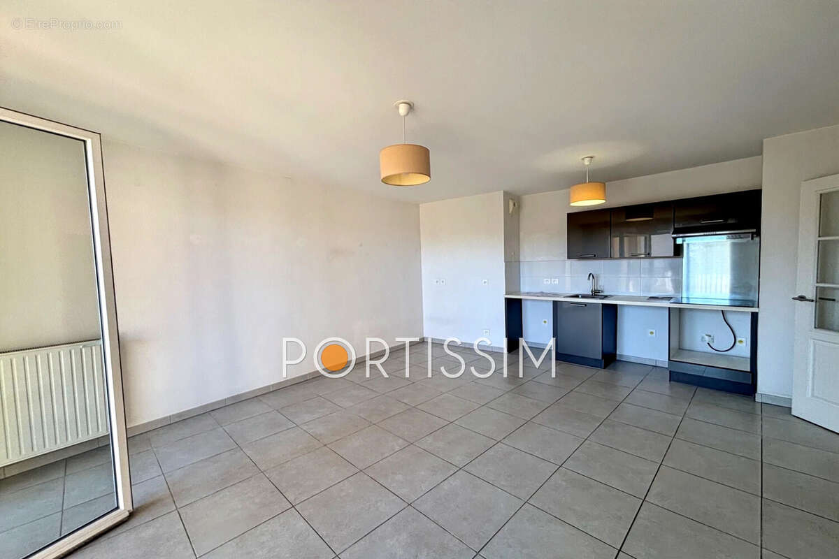 Appartement à CAGNES-SUR-MER