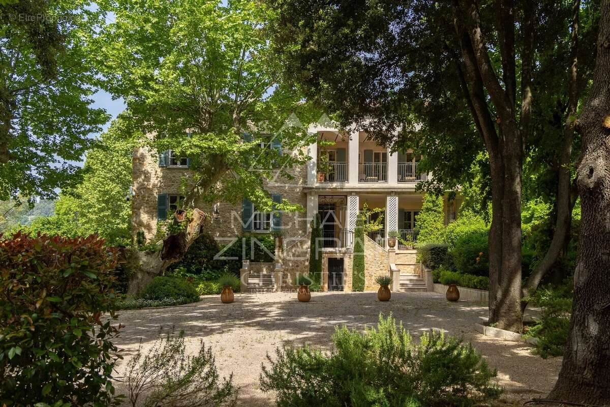 Maison à FAYENCE
