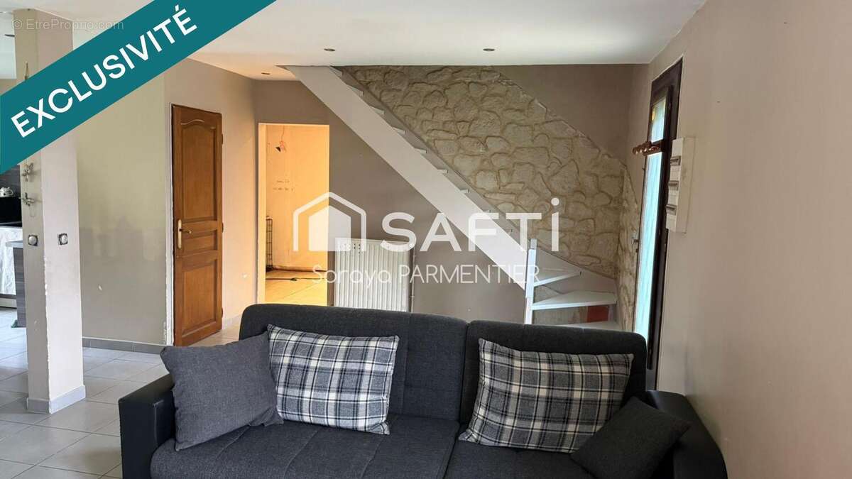 Photo 3 - Maison à GRISY-LES-PLATRES
