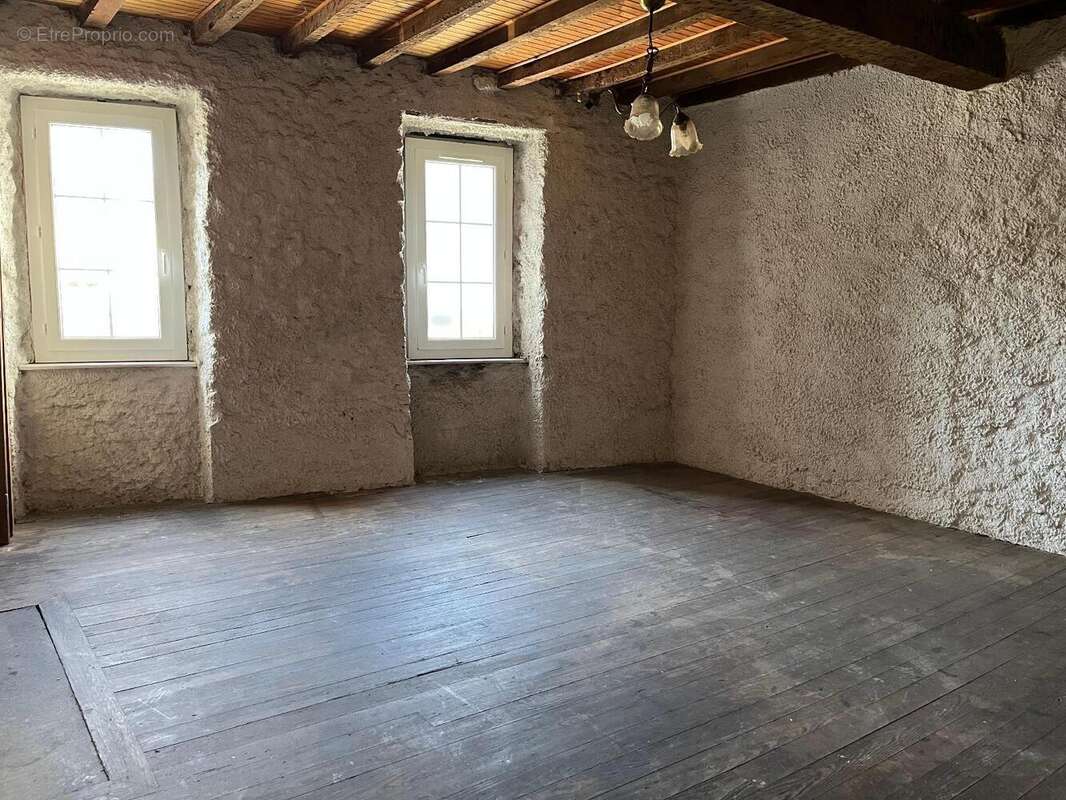   - Appartement à REVEL
