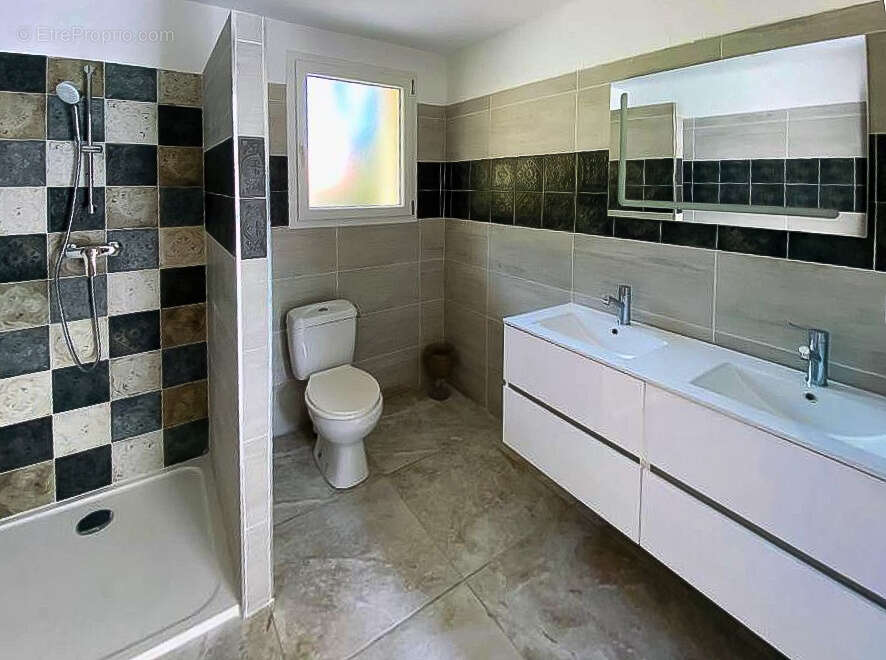 Maison à PORTO-VECCHIO