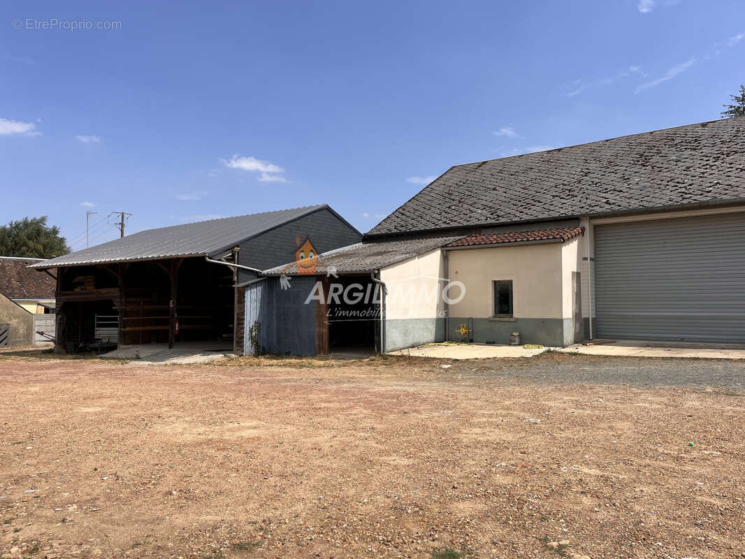 Bâtiment professionnel entre NANTES & PARIS secteur Connerré-Bouloire 72 - photo 6