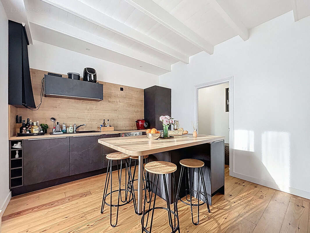 Maison à TONNAY-CHARENTE