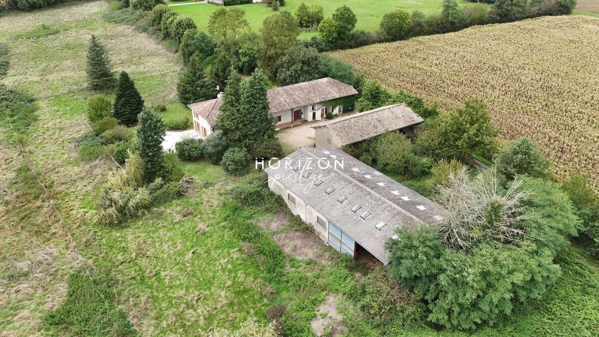 Maison à CHATILLON-SUR-CHALARONNE