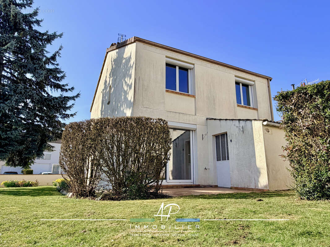Maison à SAINT-APOLLINAIRE