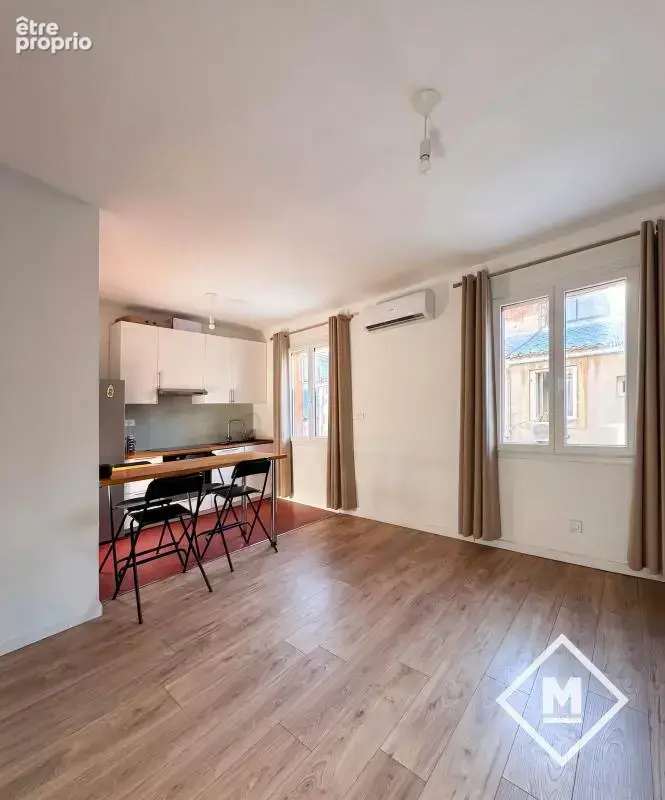 Appartement 2 pièces lumineux à Marseille Vieux Port, 232000€ - photo 2