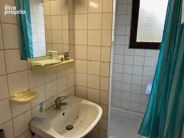 Belle opportunité maison 3 chambres avec sous-sol total ! - photo 4