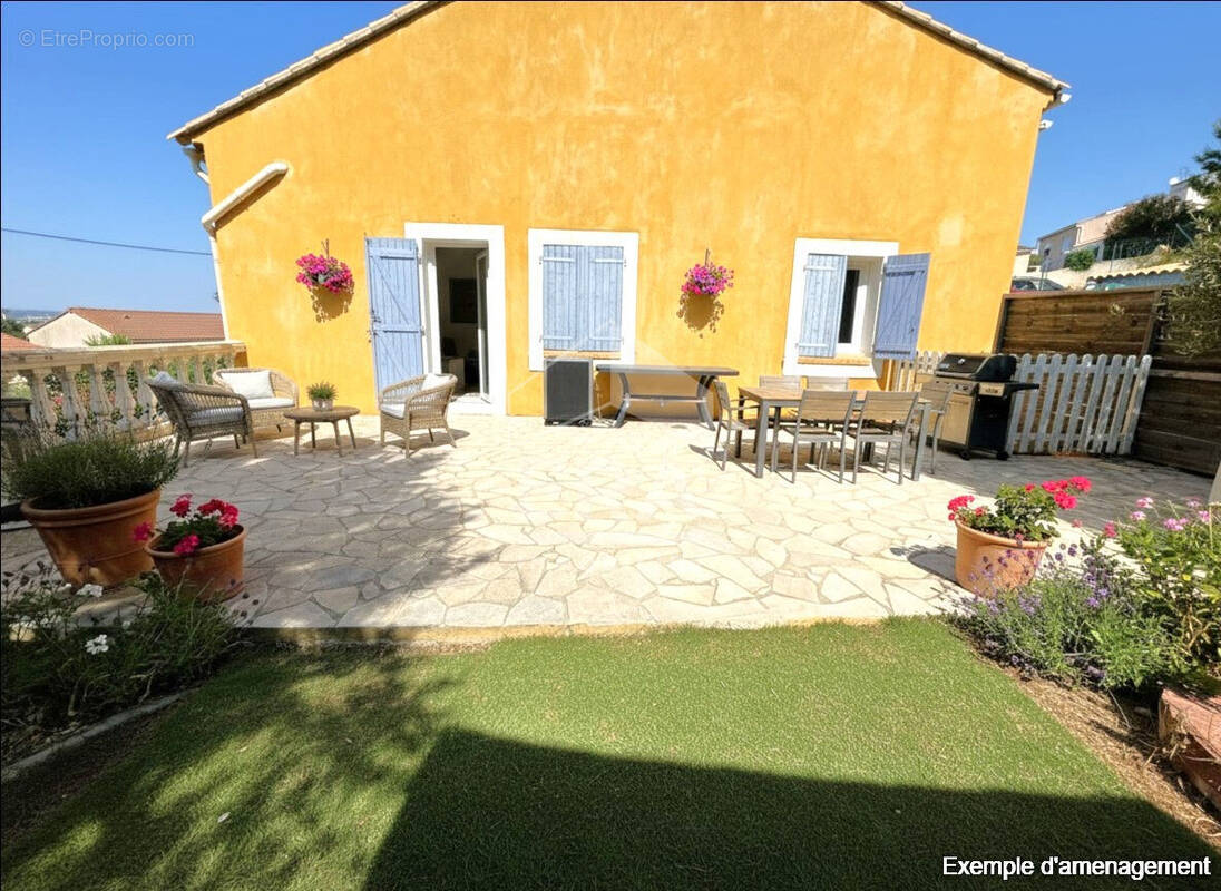 Appartement à ROGNAC